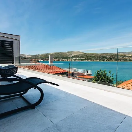 Villa Magna - Seaside Villa With Pool And Sauna Trogir Exterior photo