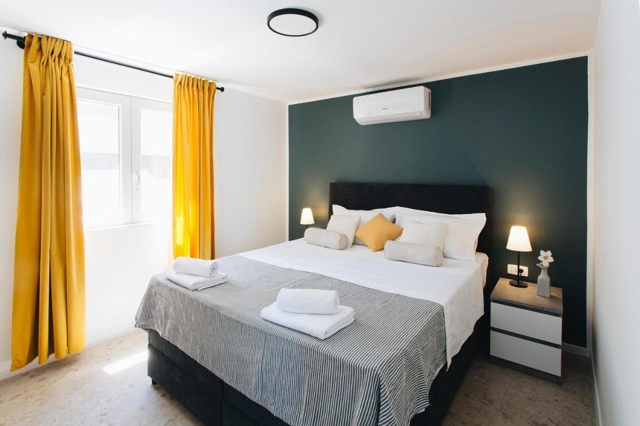 Magna - Seaside With Pool And Sauna Vila *